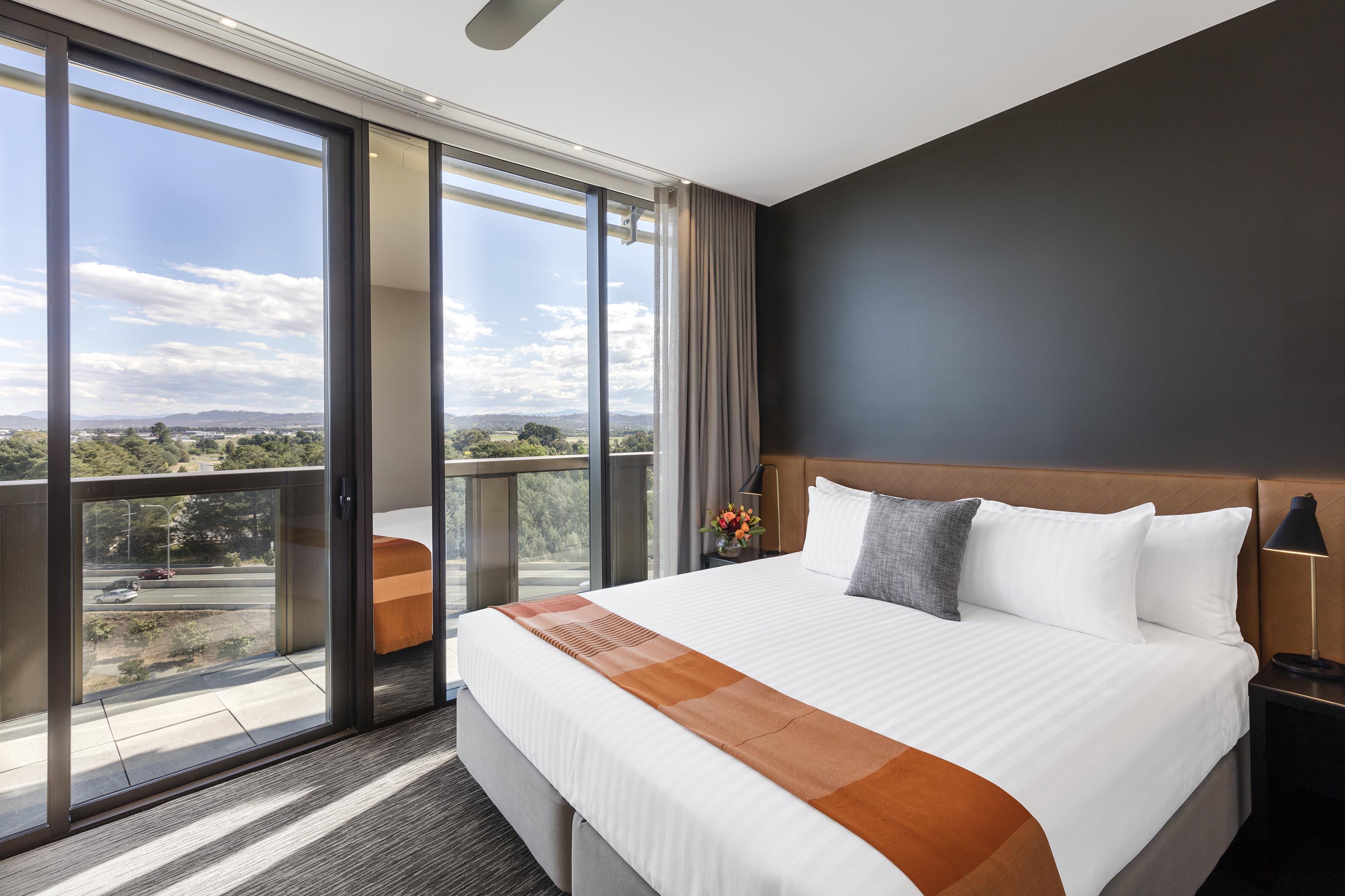 vibe hotel canberra room service menu pdf